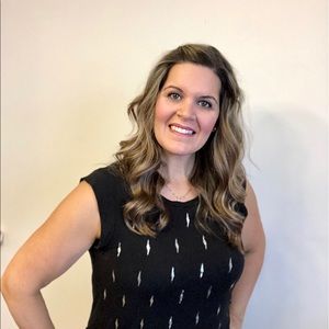 Meet your Posher, Selina